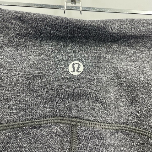Lululemon Train Times Crop gray Leggings Sz 6 Inseam 17” - Picture 4 of 7